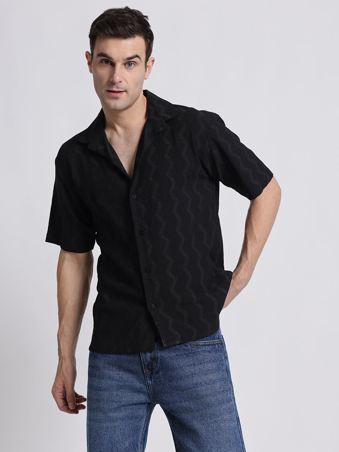 Zikzak Solid Black Comfort Fit Shirt